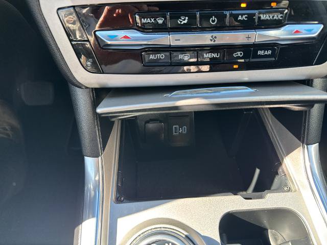 Certified 2023 Ford Explorer XLT w/ Equipment Group 202A RWD image 13