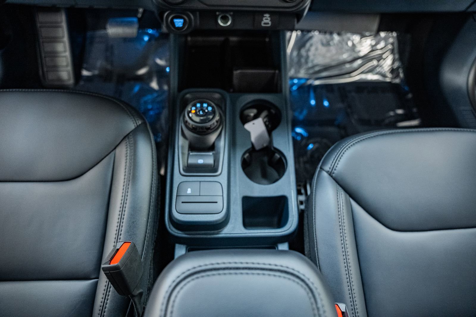 Certified 2026 Ford Maverick Lariat w/ Black Appearance Package image 36