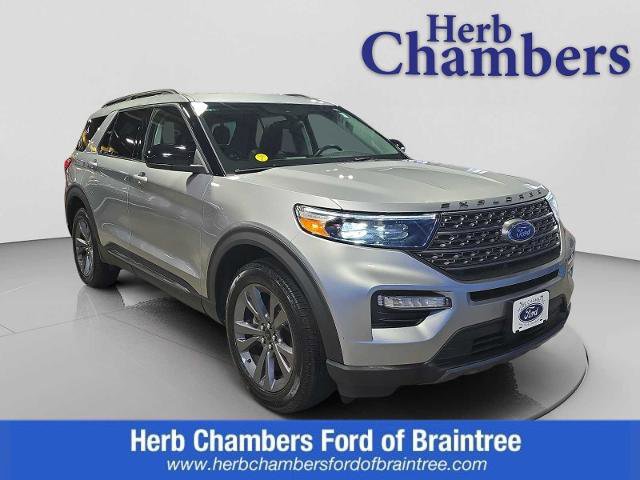 Certified 2023 Ford Explorer XLT w/ Equipment Group 202A AWD/4WD image 1