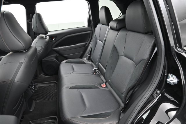 Used 2025 Subaru Forester Touring AWD/4WD image 20