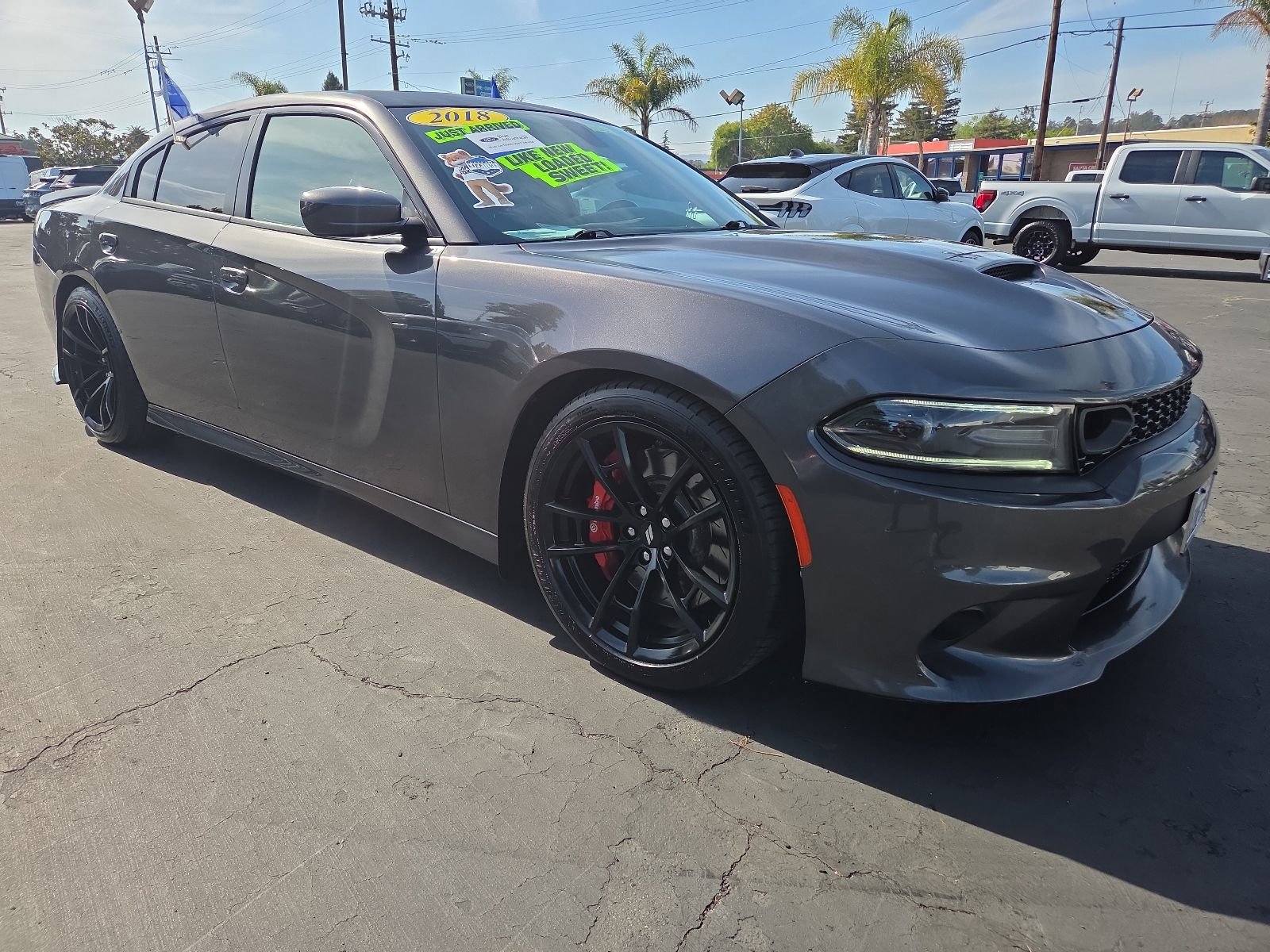Used 2018 Dodge Charger R/T RWD image 1