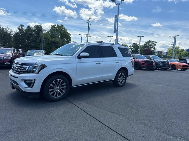 Certified 2018 Ford Expedition Limited w/ Equipment Group 301A AWD/4WD image 3