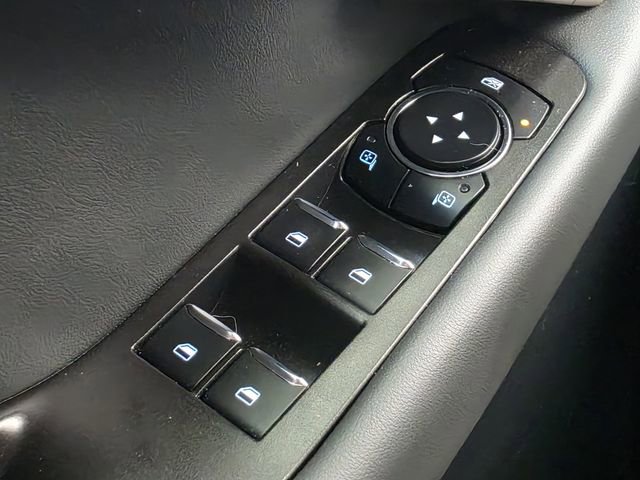 Certified 2025 Ford Explorer Active w/ Active Comfort Package RWD image 14