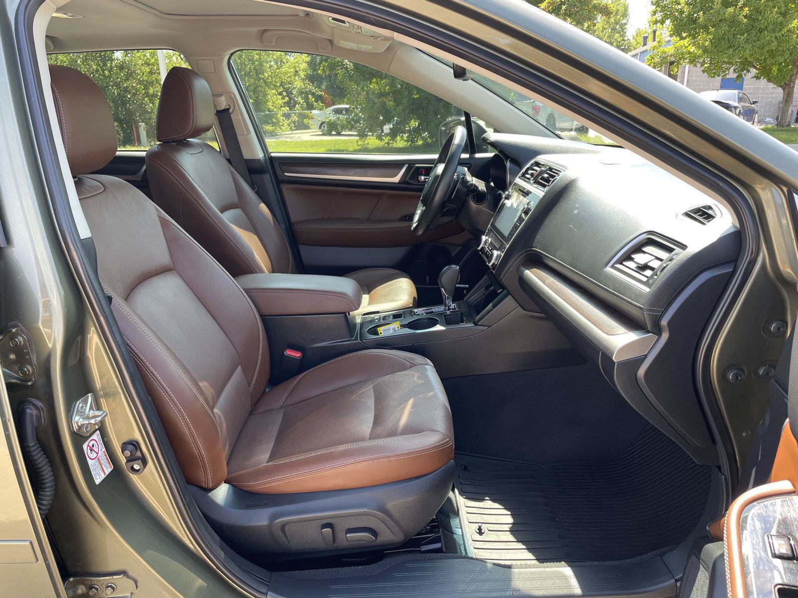 Used 2018 Subaru Outback 3.6R Touring AWD/4WD image 19