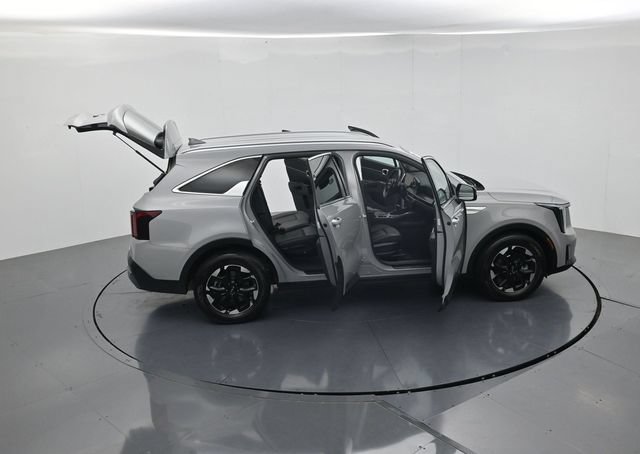 Used 2025 Kia Sorento S FWD image 49