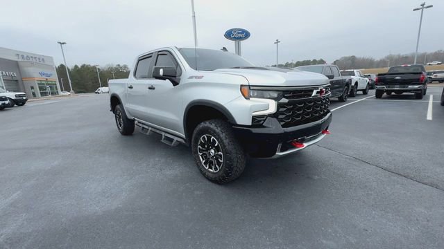 Used 2022 Chevrolet Silverado 1500 ZR2 w/ Technology Package image 9