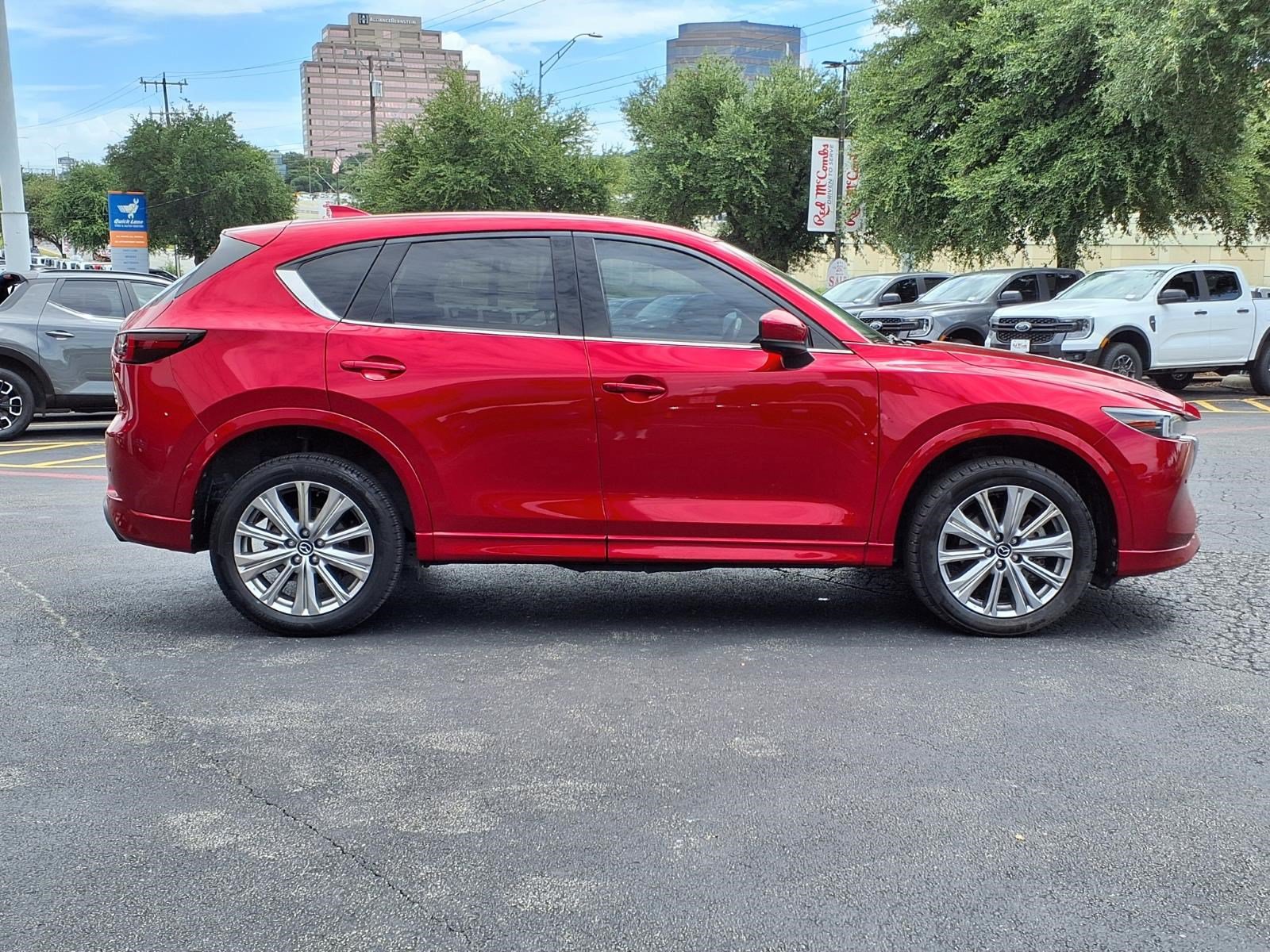 Used 2022 MAZDA CX-5 Signature AWD/4WD image 5