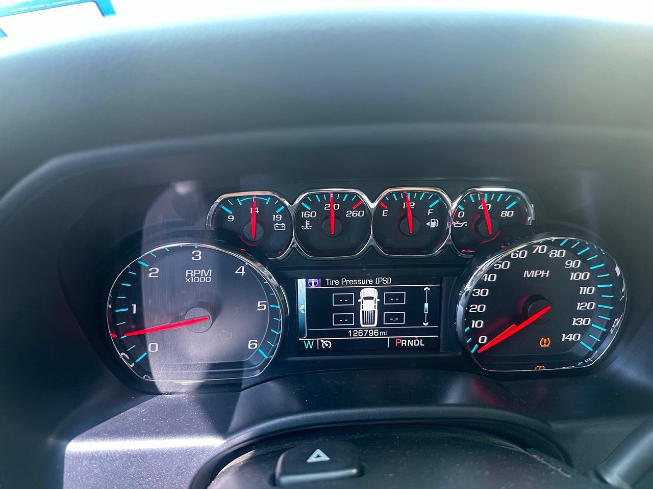 Used 2018 Chevrolet Silverado 1500 LT w/ LT Fleet Convenience Package AWD/4WD image 14
