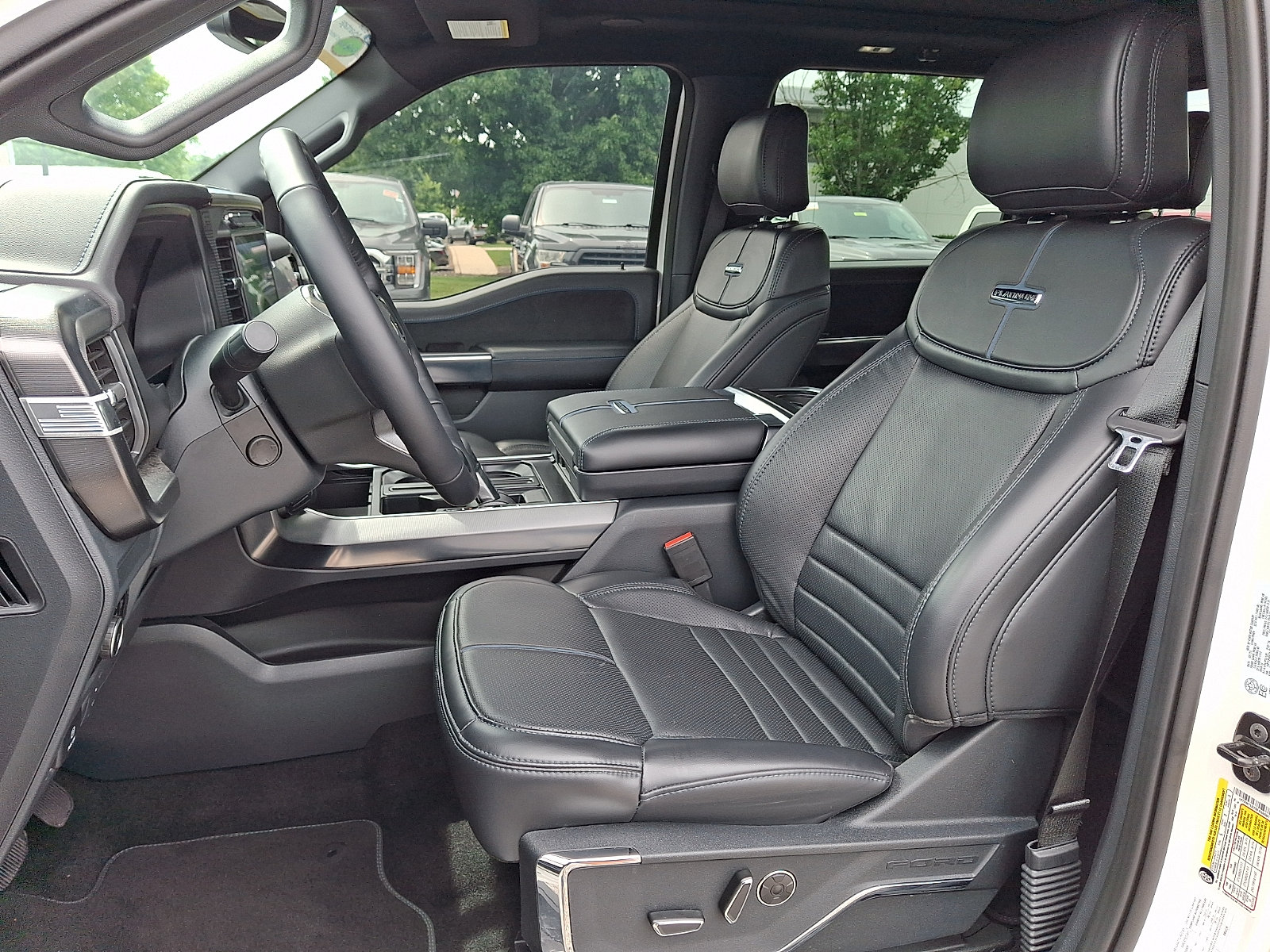 Certified 2025 Ford F150 Platinum AWD/4WD image 16