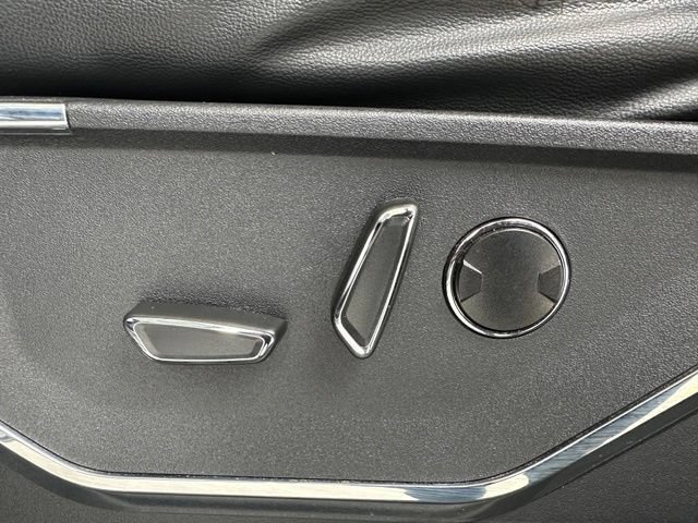 Certified 2022 Ford F150 Lariat w/ Equipment Group 502A High AWD/4WD image 31