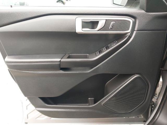 Certified 2023 Ford Explorer 4WD image 15