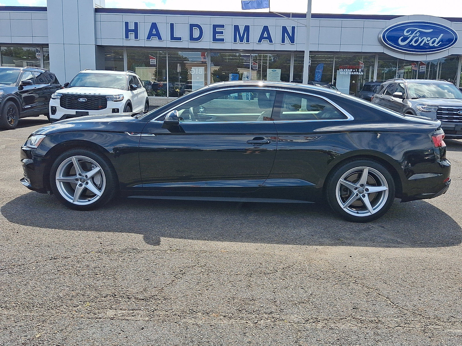 Used 2019 Audi A5 2.0T Premium Plus w/ Premium Plus AWD/4WD image 4