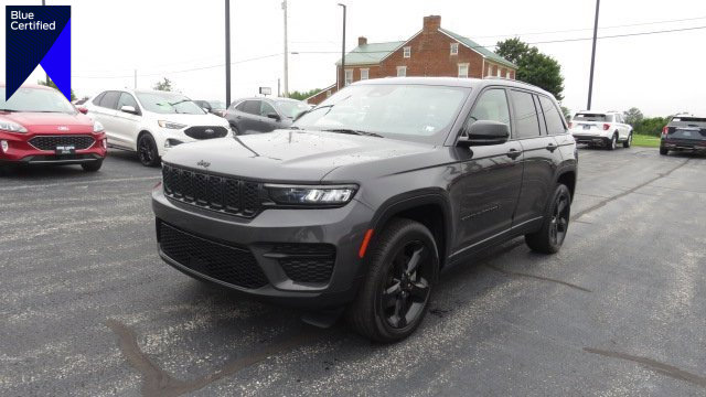 Used 2022 Jeep Grand Cherokee Altitude