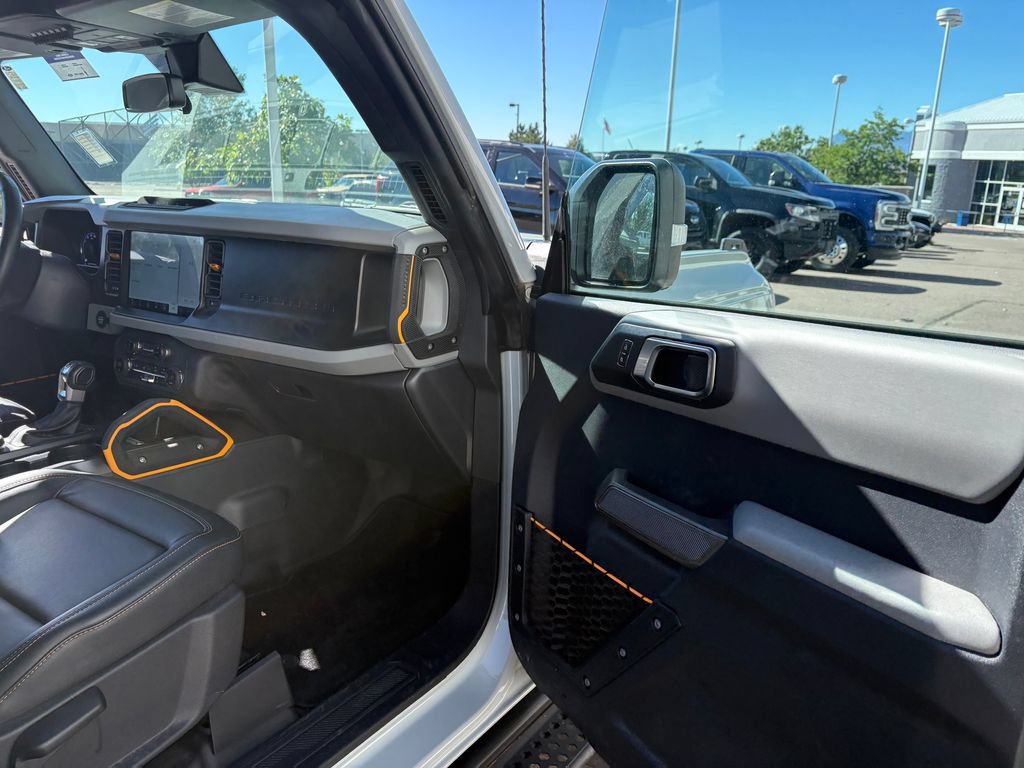 Certified 2023 Ford Bronco Badlands w/ Sasquatch Package AWD/4WD image 30