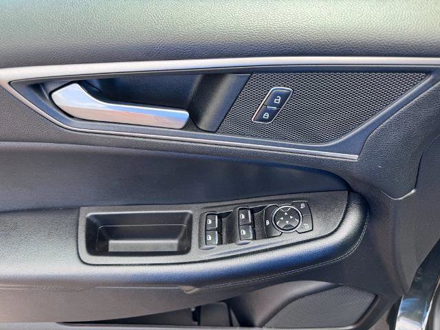 Certified 2022 Ford Edge SEL w/ Convenience Package image 14