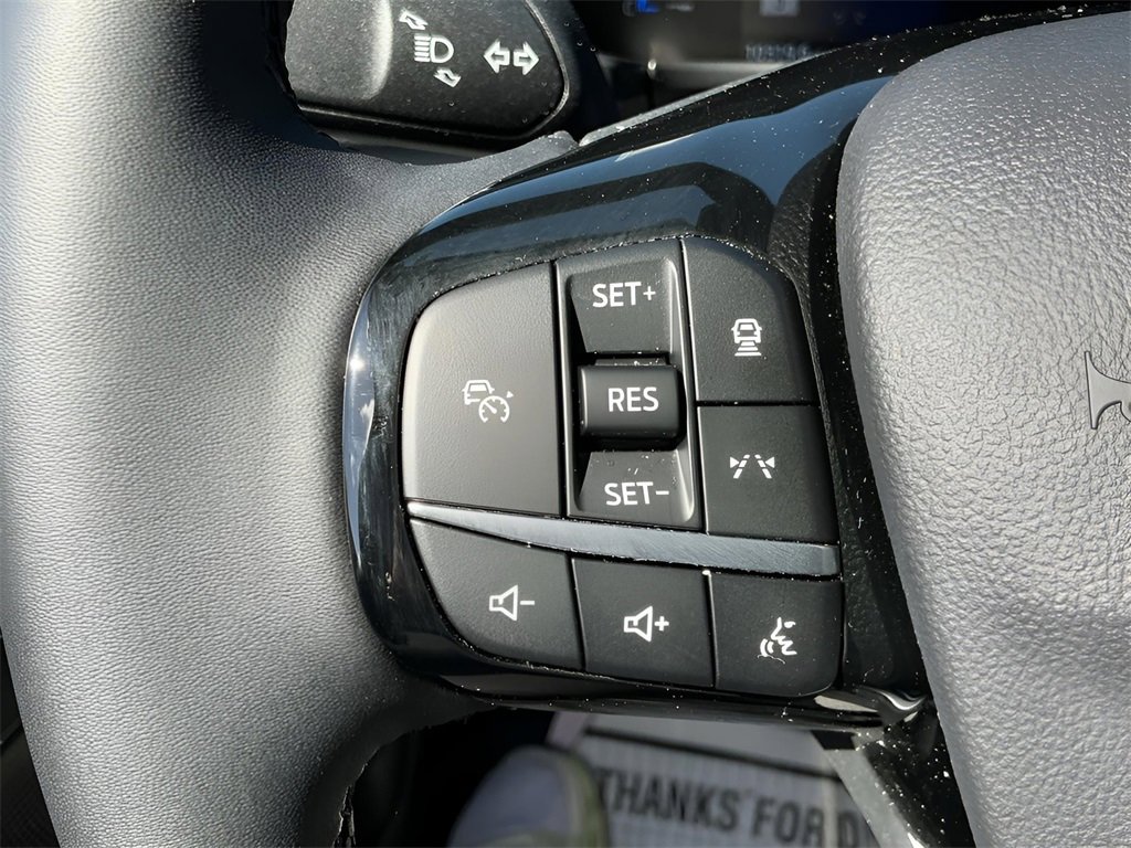 Certified 2024 Ford Escape SE image 30