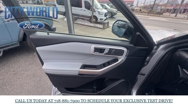 Certified 2023 Ford Explorer XLT w/ Equipment Group 202A image 7