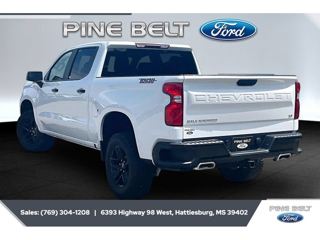 Used 2024 Chevrolet Silverado 1500 LT Trail Boss w/ Protection Package AWD/4WD image 2