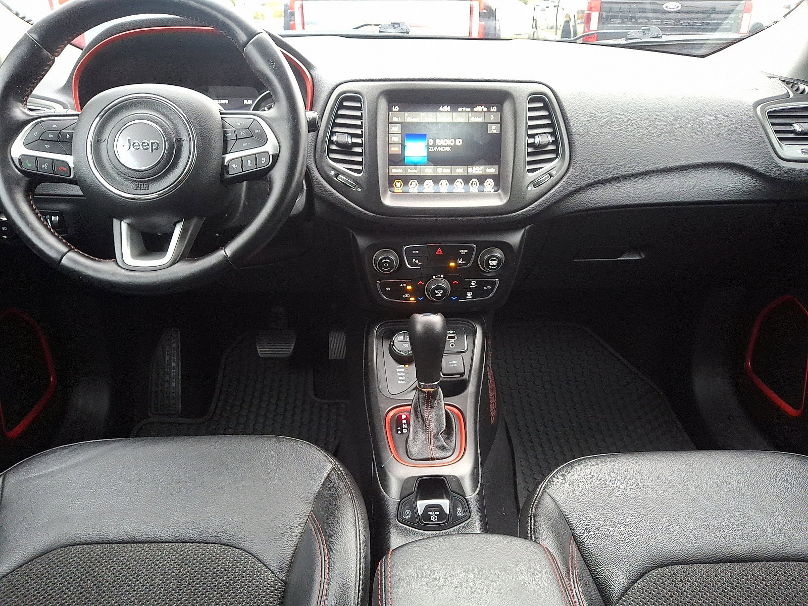 Used 2021 Jeep Compass Trailhawk w/ Convenience Group image 13