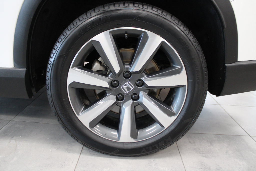 Used 2024 Honda Pilot Touring image 7