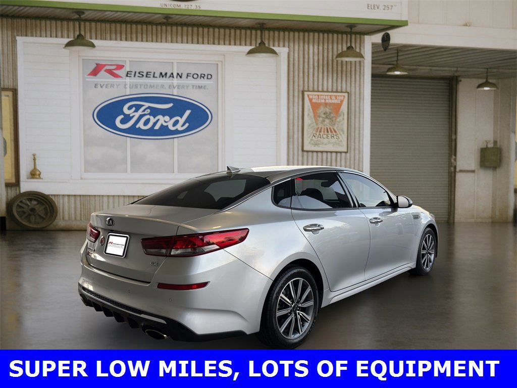 Used 2019 Kia Optima EX image 6