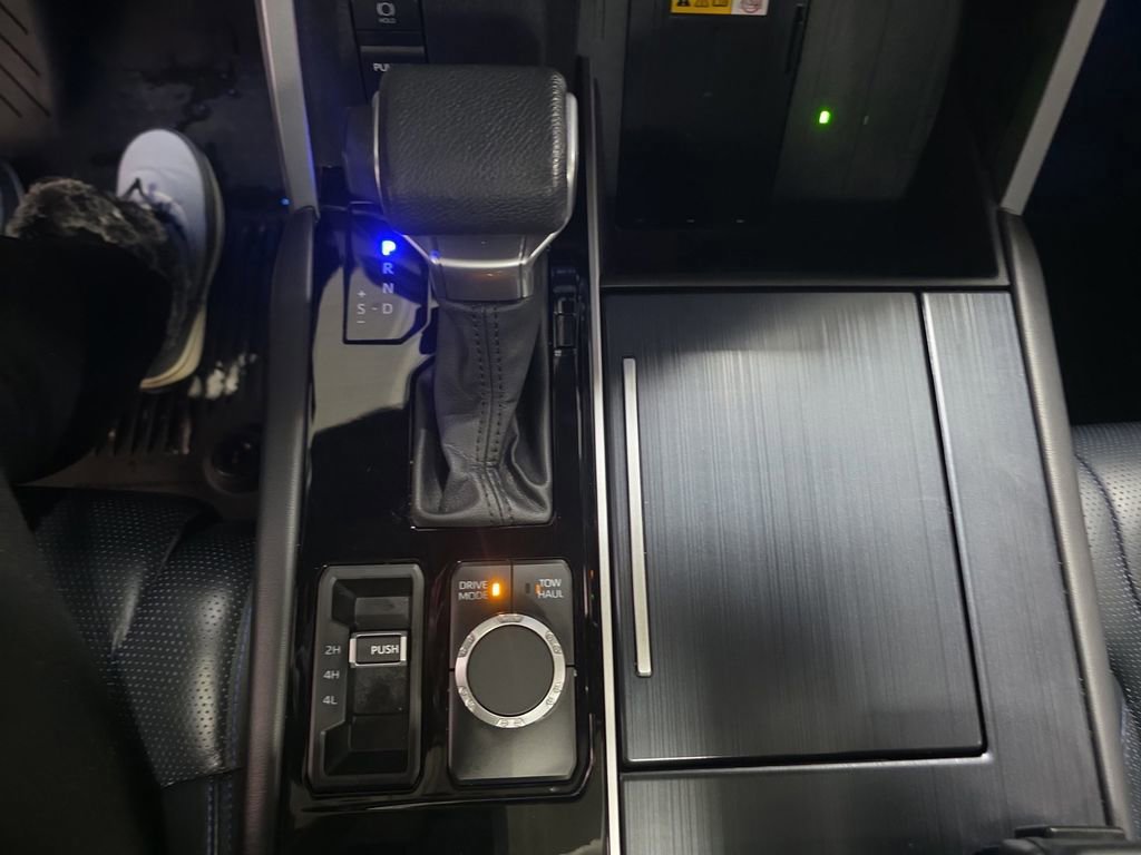 Used 2024 Toyota Tundra Platinum image 42