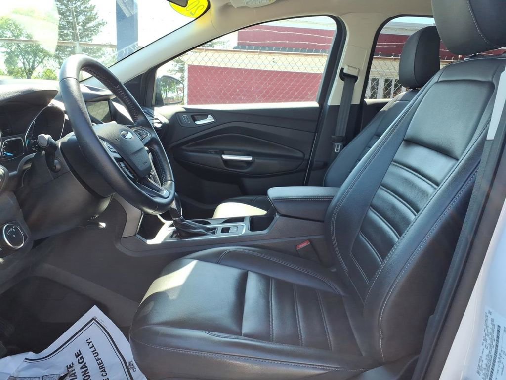 Certified 2019 Ford Escape SEL AWD/4WD image 12