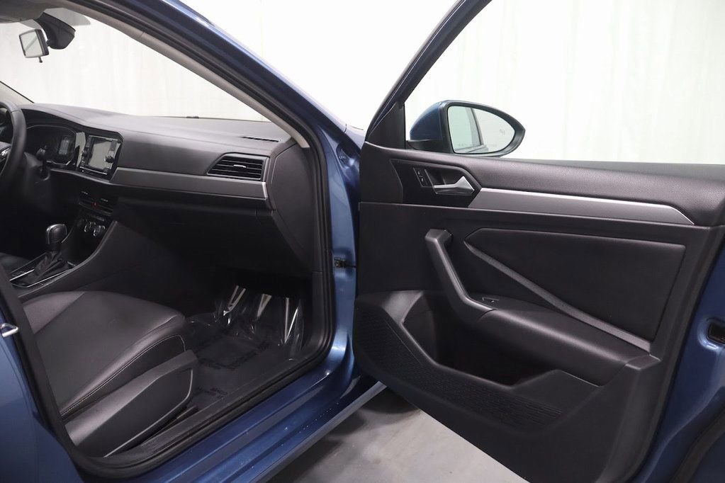 Used 2020 Volkswagen Jetta SE image 26