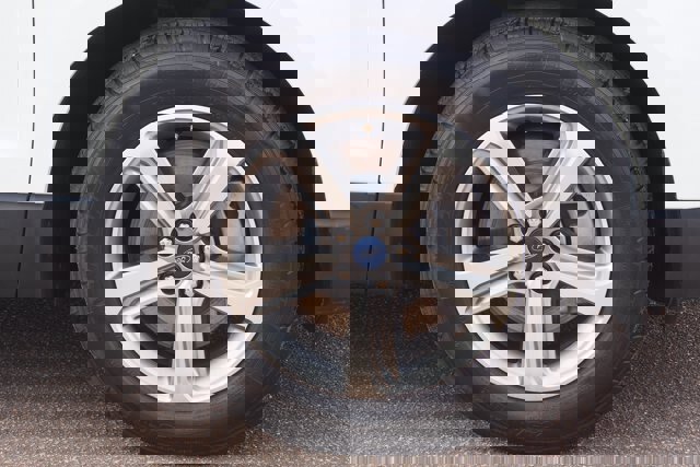 Certified 2021 Ford Edge SEL w/ Convenience Package image 9