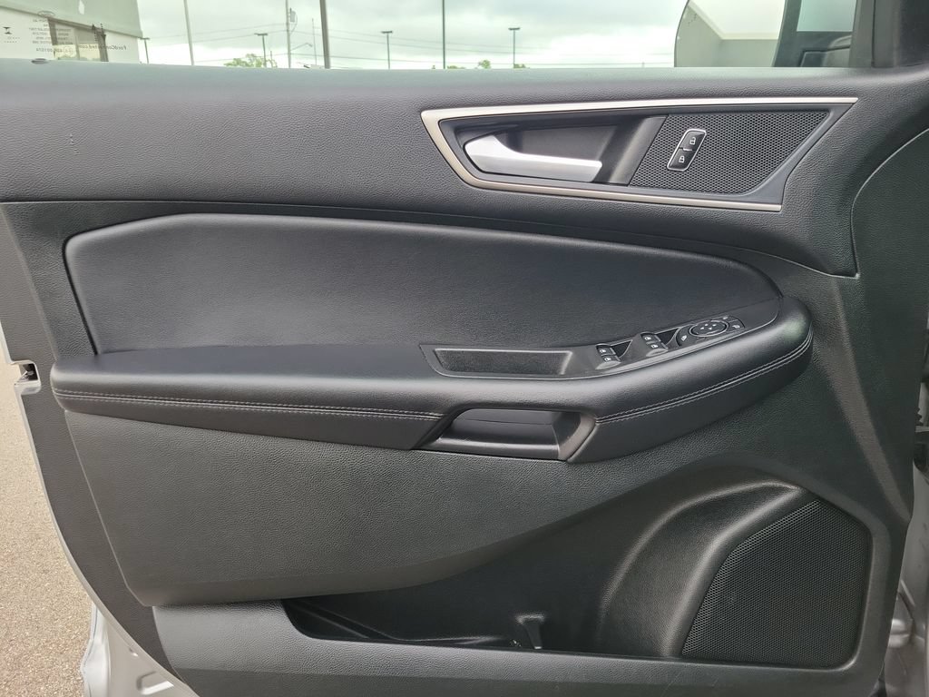 Certified 2023 Ford Edge SEL AWD/4WD image 16