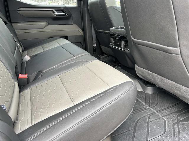Used 2025 Chevrolet Silverado 1500 ZR2 w/ Technology Package image 21