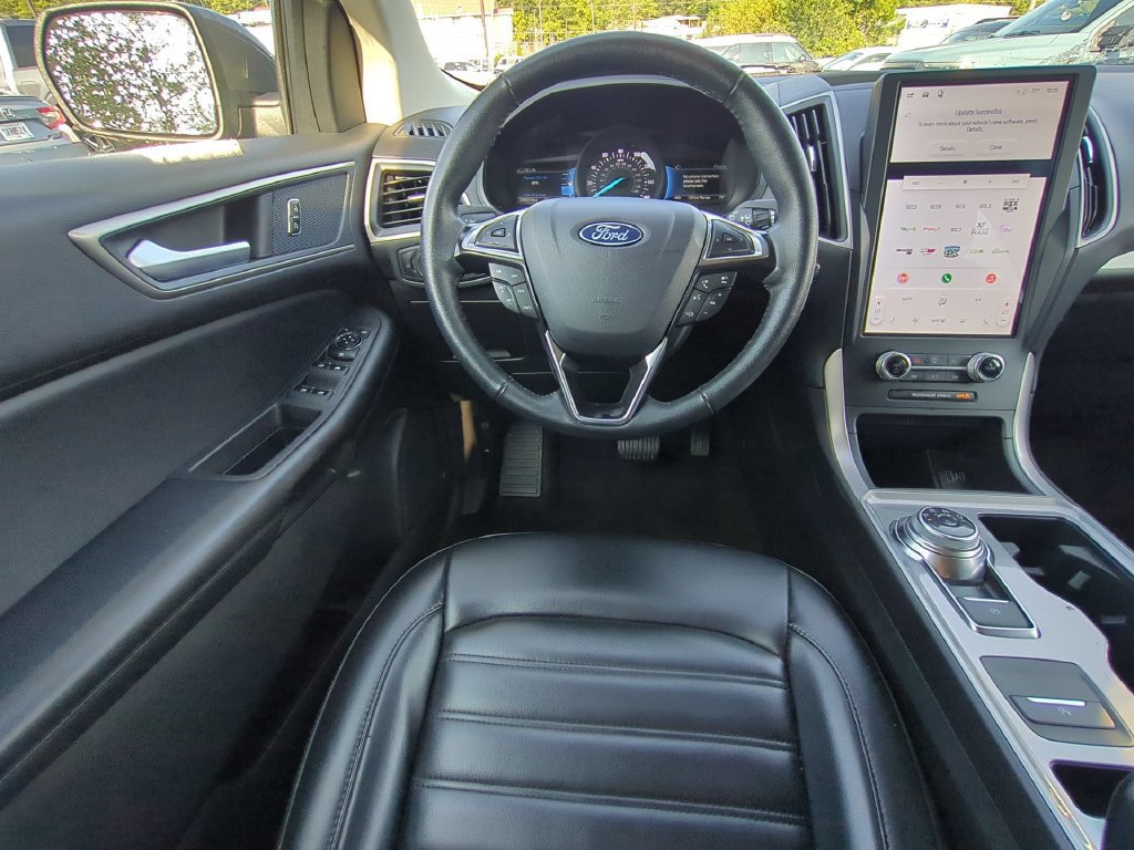 Certified 2024 Ford Edge SEL AWD/4WD image 18
