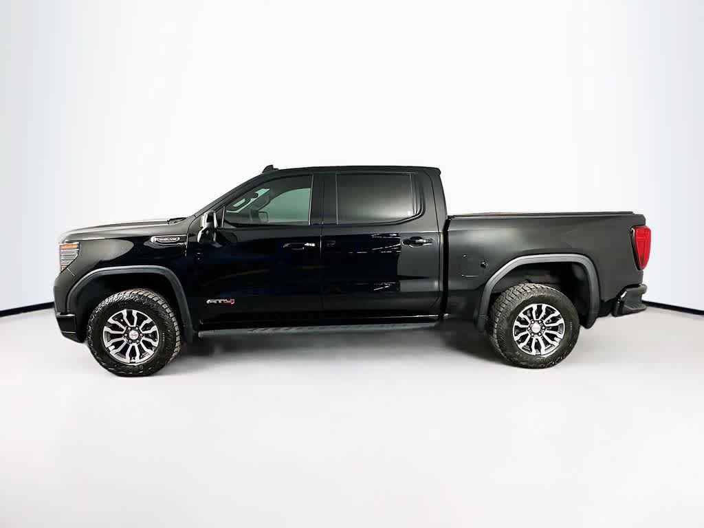 Used 2023 GMC Sierra 1500 AT4 w/ AT4 Premium Package AWD/4WD image 3