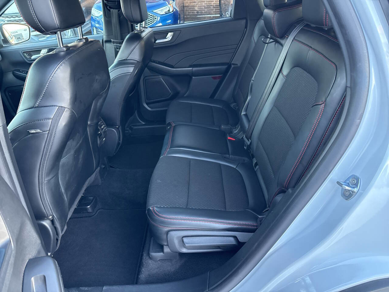 Certified 2025 Ford Escape ST-Line Select image 21