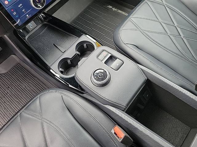 Certified 2023 Ford Mustang Mach-E Select AWD/4WD image 9