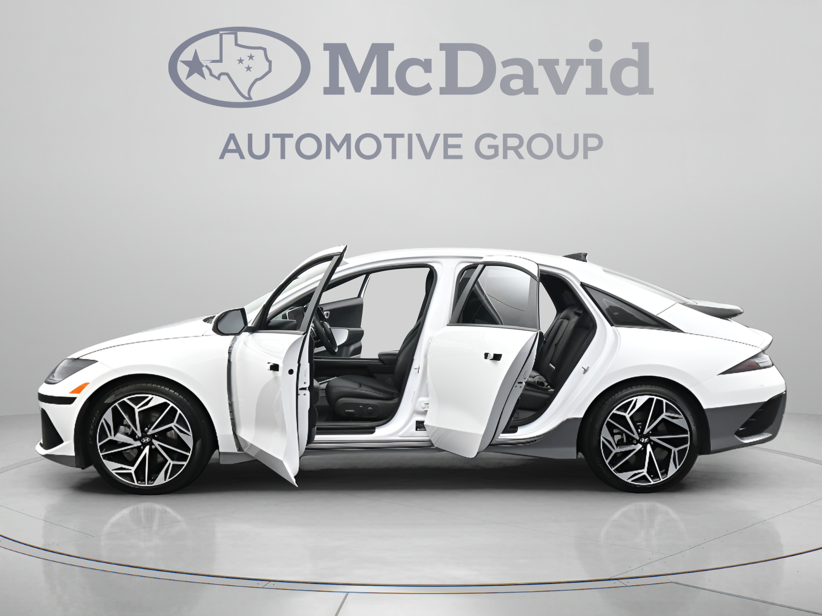 Used 2025 Hyundai Ioniq 6 SEL RWD image 41