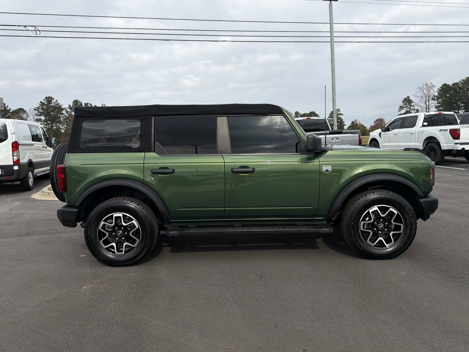 Certified 2023 Ford Bronco Big Bend image 2