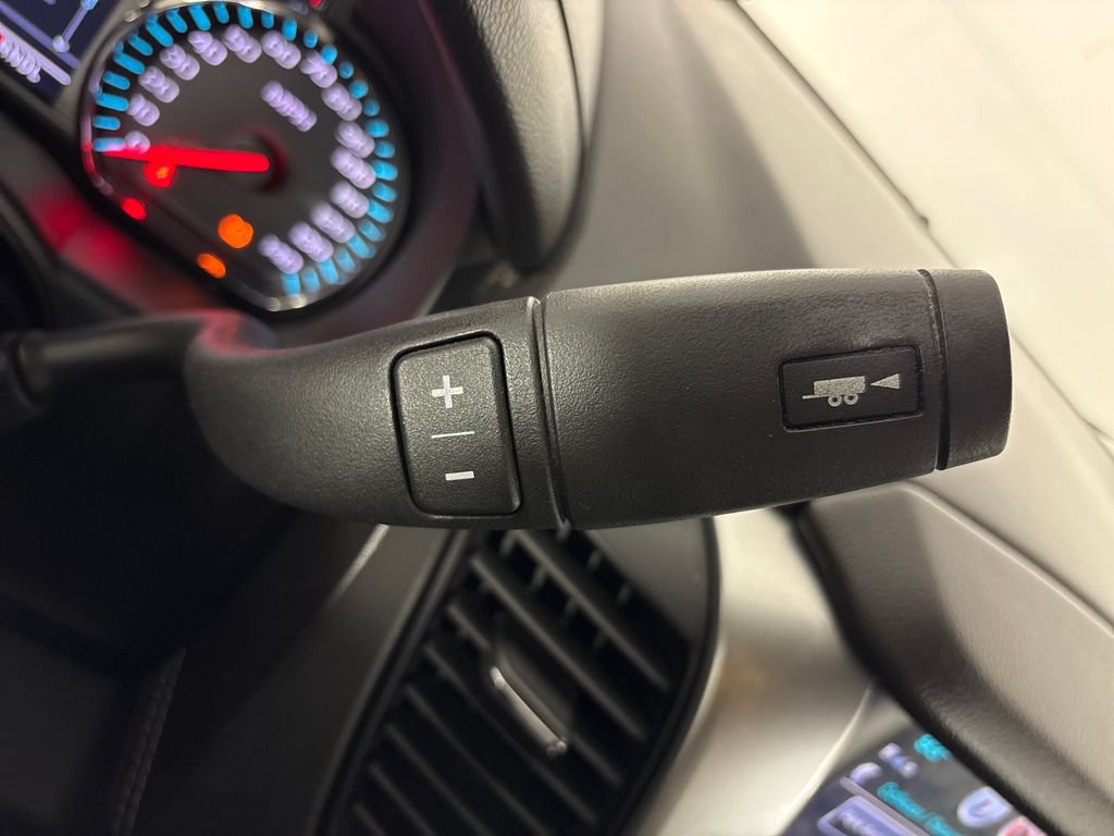 Used 2020 Chevrolet Tahoe LS RWD image 28