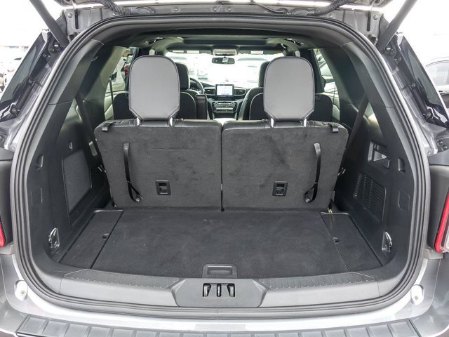 Certified 2024 Ford Explorer ST-Line w/ Class IV Trailer Tow Package AWD/4WD image 32