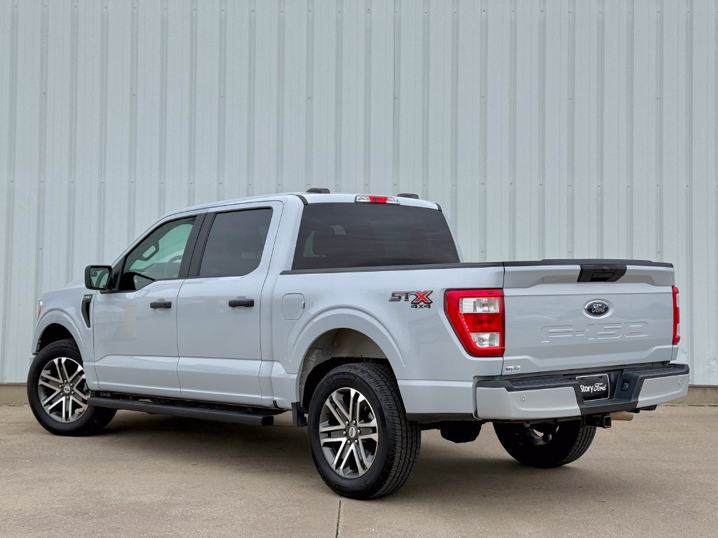 Certified 2021 Ford F150 XL w/ STX Appearance Package AWD/4WD image 4
