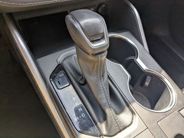 Used 2023 Toyota Highlander LE image 14