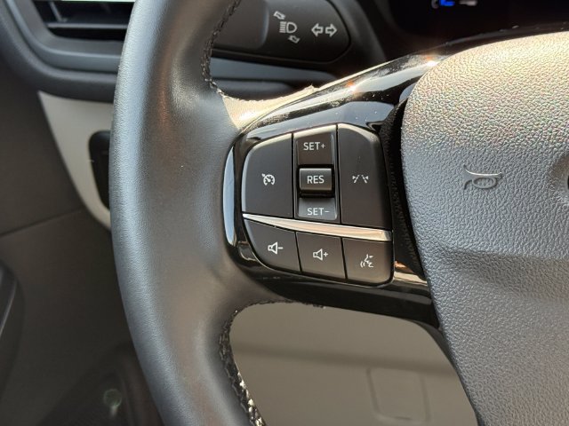 Certified 2024 Ford Escape Active AWD/4WD image 29