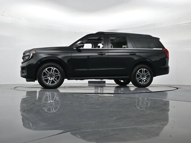 Certified 2025 Ford Expedition Active AWD/4WD image 42