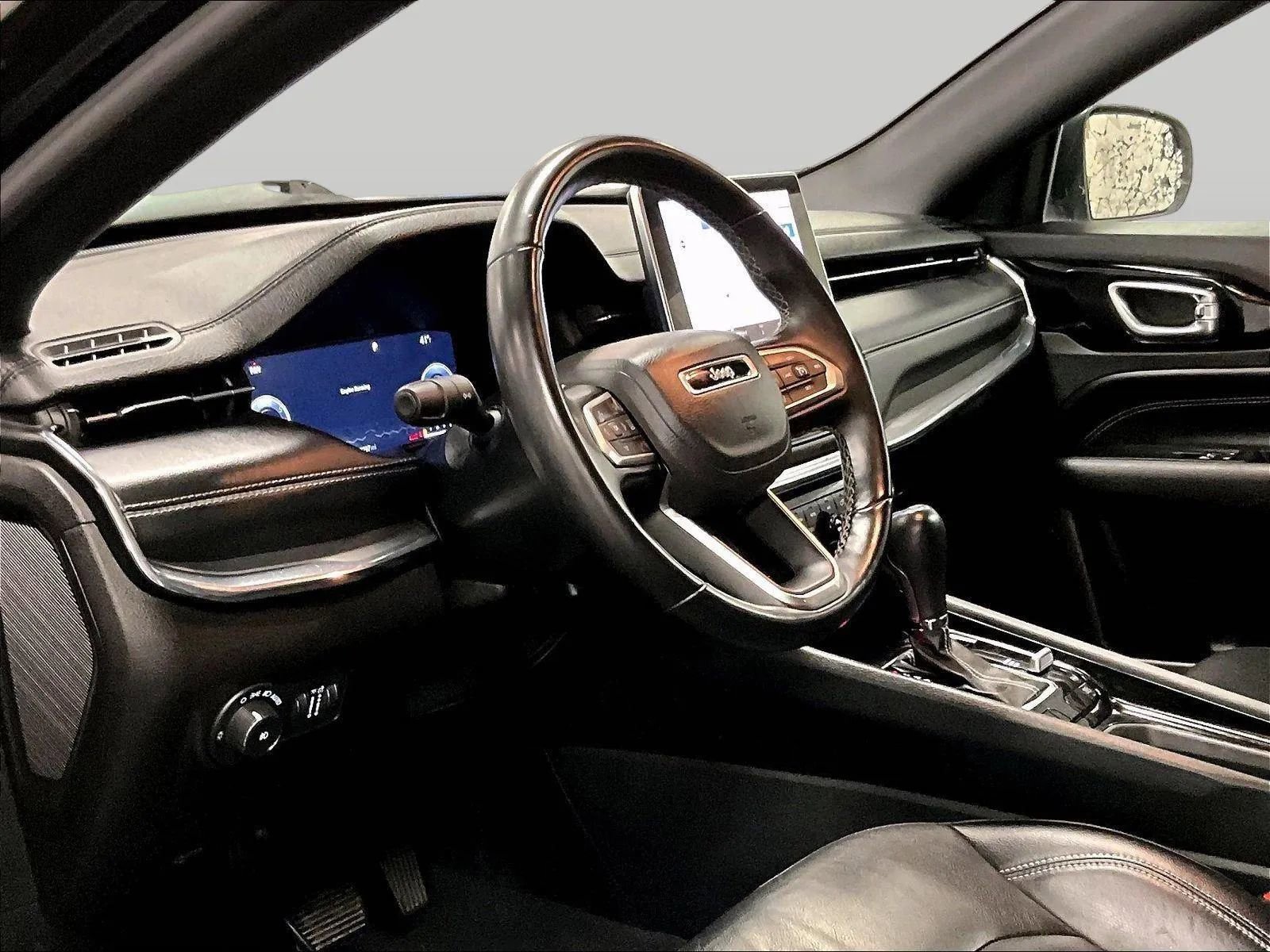 Used 2022 Jeep Compass High Altitude AWD/4WD image 12