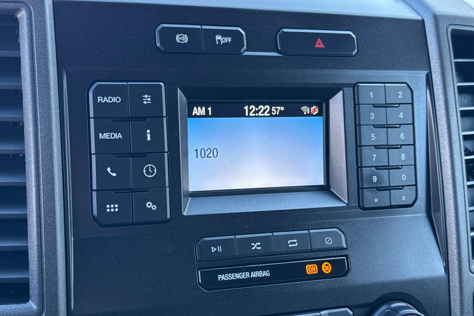 Certified 2020 Ford F550 4x4 Regular Cab Super Duty image 16