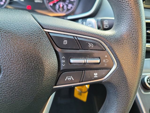 Used 2021 Hyundai Santa Fe SE image 11