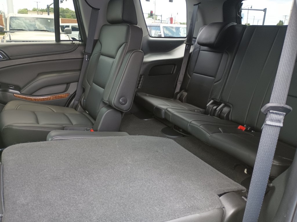 Used 2018 Chevrolet Tahoe Premier AWD/4WD image 32
