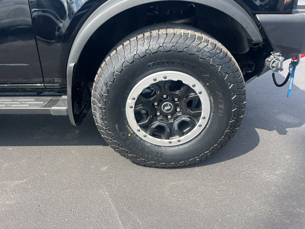 Certified 2022 Ford Bronco Outer Banks w/ Sasquatch Package AWD/4WD image 10
