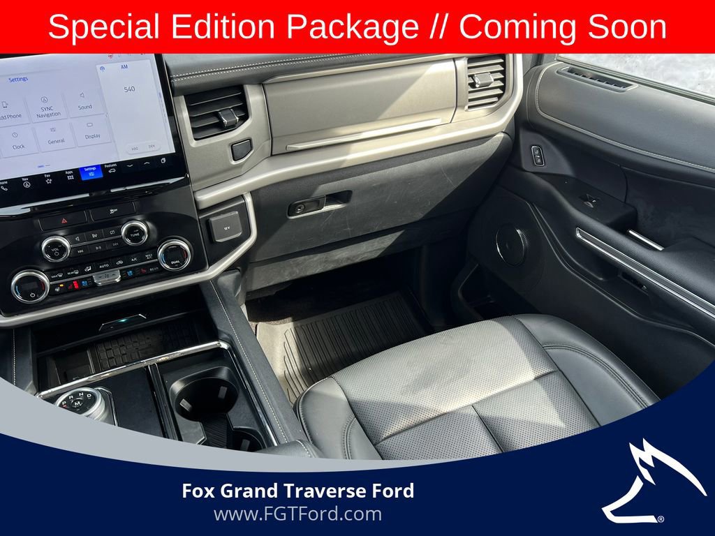 Certified 2023 Ford Expedition XLT image 45