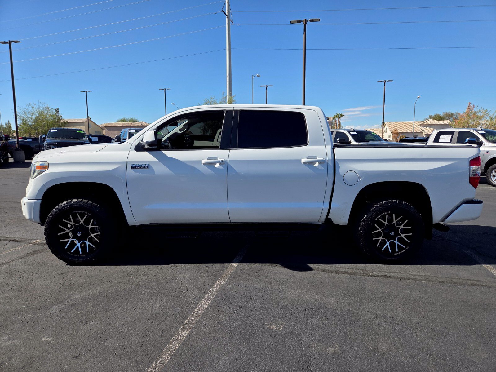 Used 2019 Toyota Tundra Platinum AWD/4WD image 3